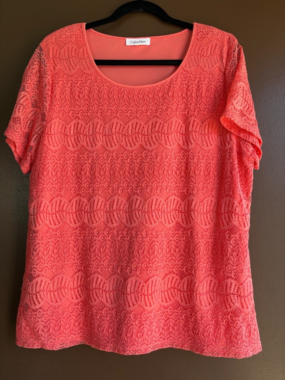 NWOT - Calvin Klein Coral Lace Short Sleeve Scoop Neck Top